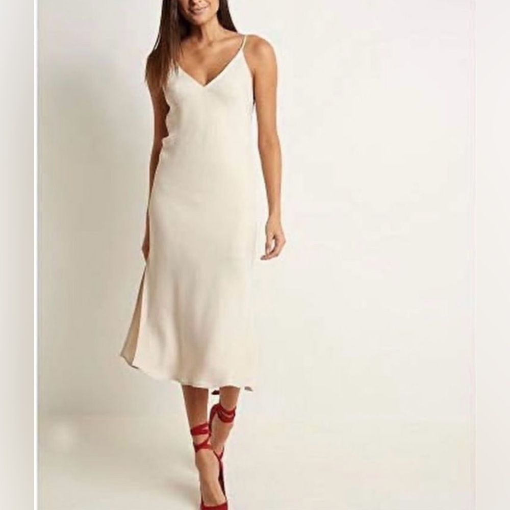 Le Lis Blanc Deux Elegant Cream Slip Dress